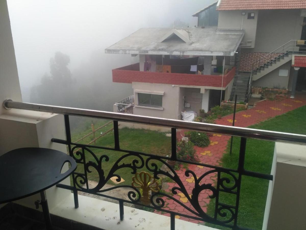The Meadows Hotell Kodaikanal Exteriör bild
