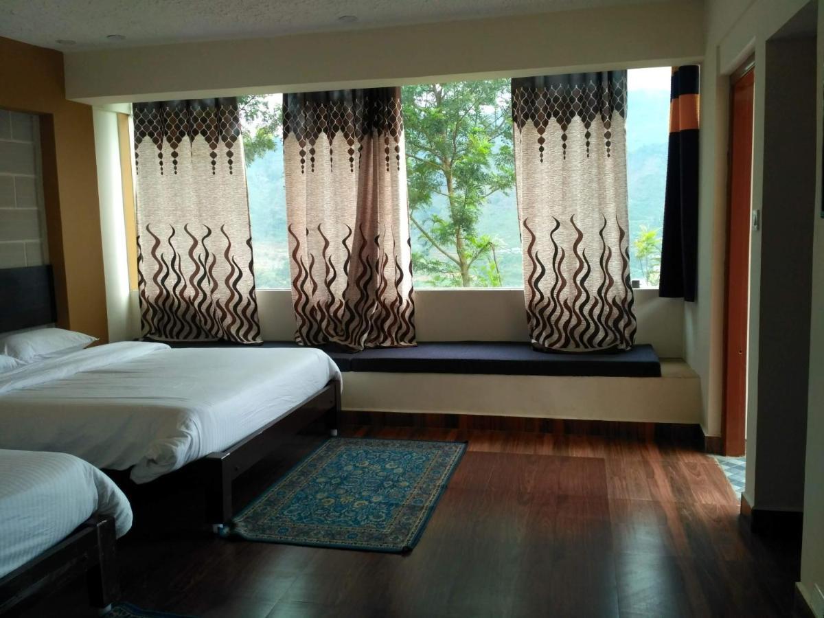 The Meadows Hotell Kodaikanal Exteriör bild