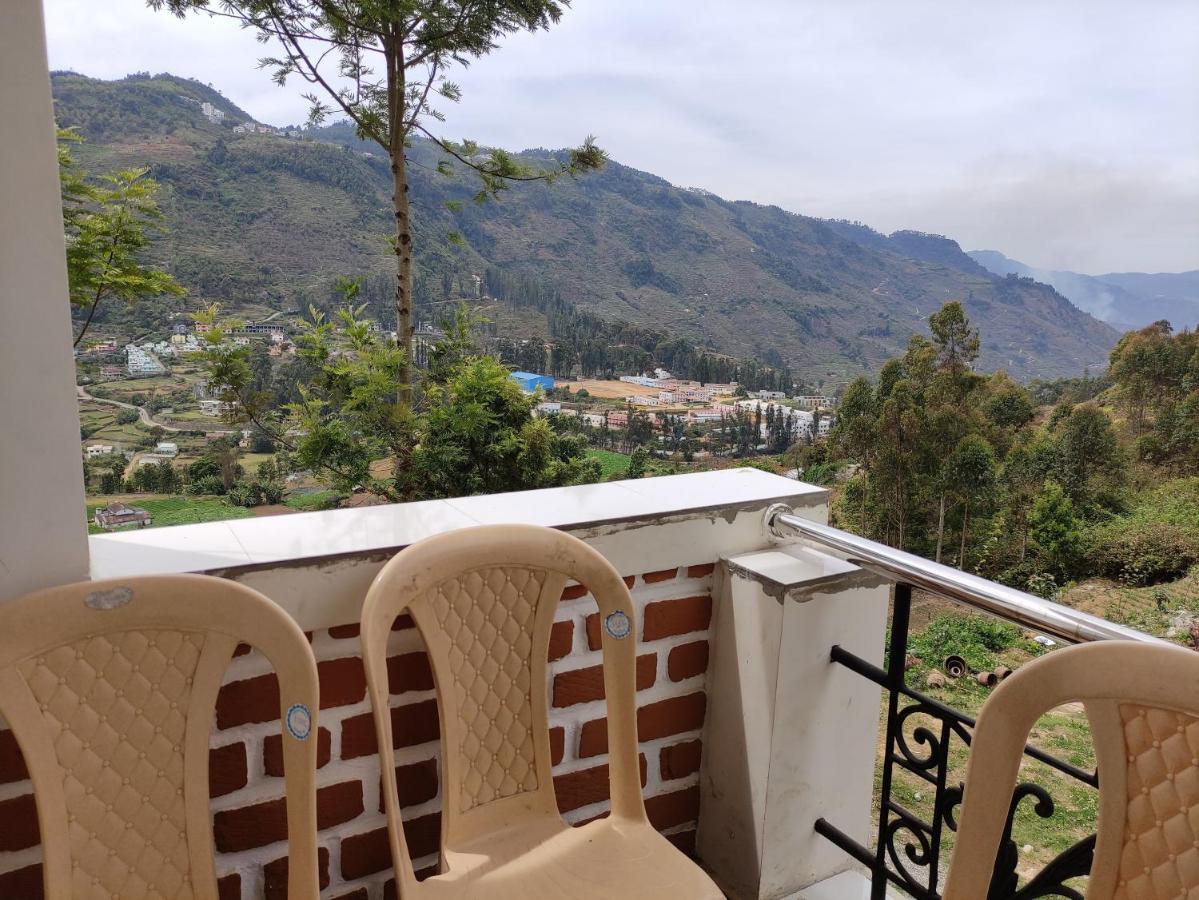 The Meadows Hotell Kodaikanal Exteriör bild