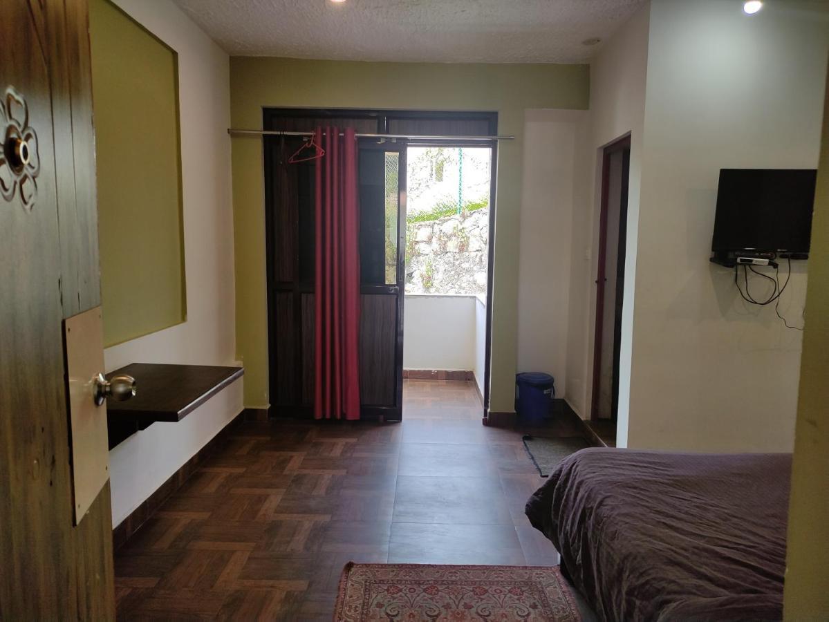 The Meadows Hotell Kodaikanal Exteriör bild